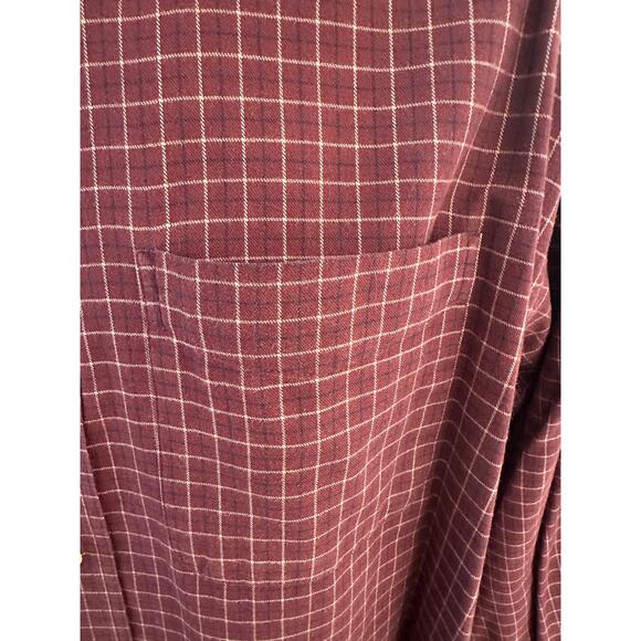 L L Bean Men's Large Wrinkle Free Kennebunk Sport LS Button-Down Traditional Fit - Picture 3 of 9